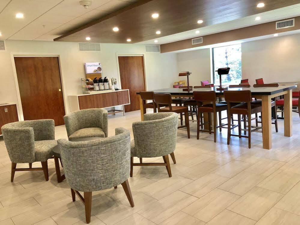 Holiday Inn Express Great Barrington By Ihg Luaran gambar